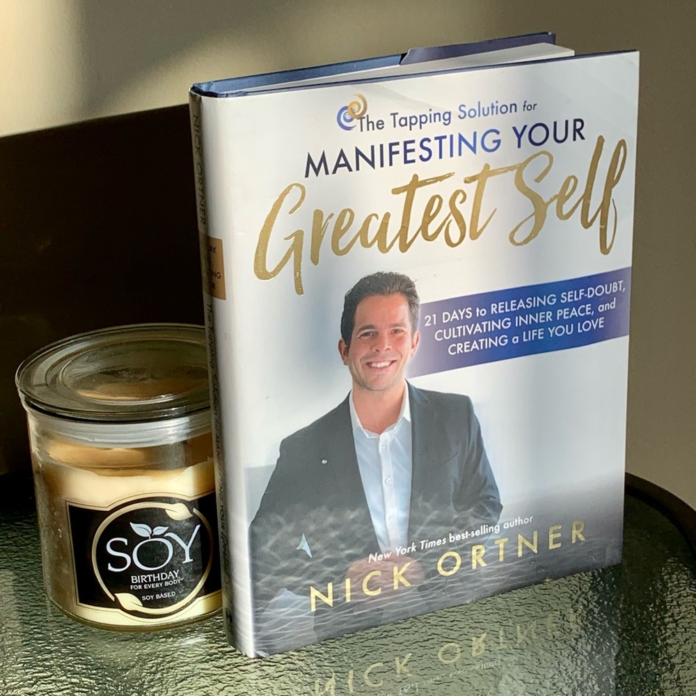 ☀️ 2/$20 Sale☀️ The Tapping Solution for Manifesting Your Greatest Self N Ortner